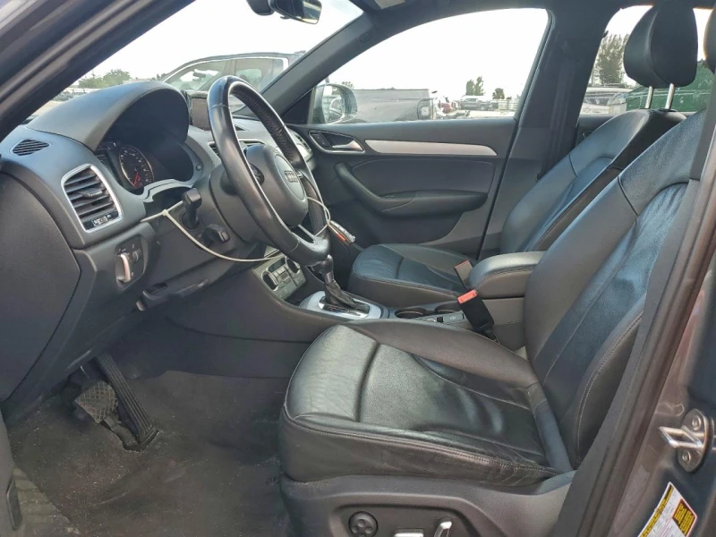 Audi Q3 PREMIUM, снимка 7 - Автомобили и джипове - 53307187