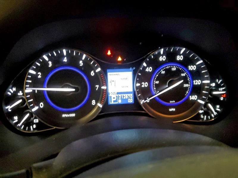 Infiniti QX56 5.6L 8 All wheel drive, снимка 12 - Автомобили и джипове - 53166957