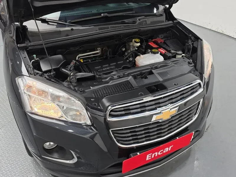 Chevrolet Trax 1.4, снимка 6 - Автомобили и джипове - 54327831