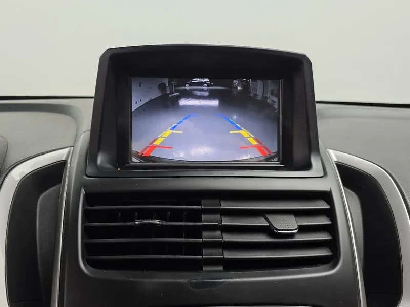 Chevrolet Trax 1.4, снимка 14 - Автомобили и джипове - 54327831