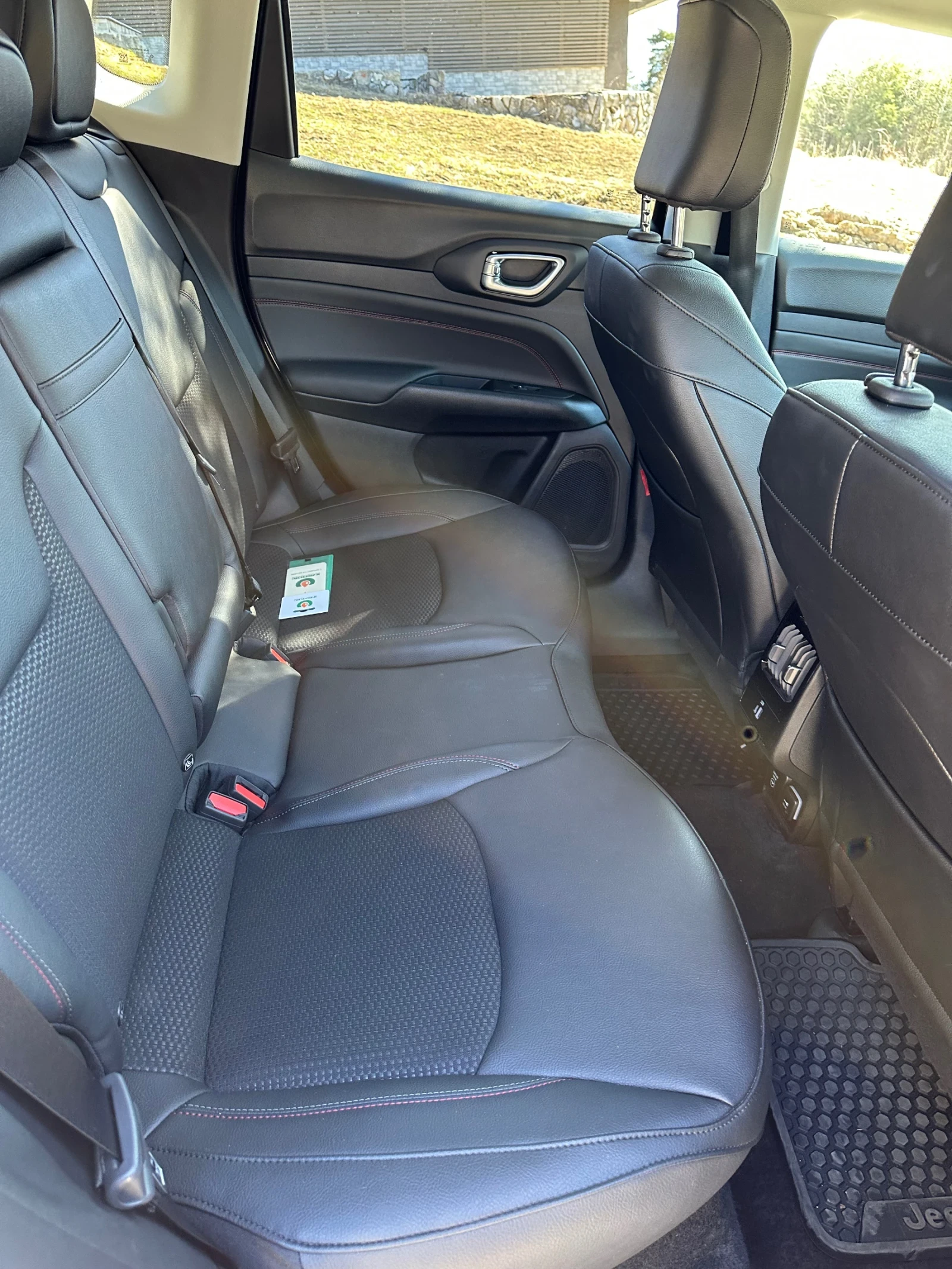 Jeep Compass  - изображение 9