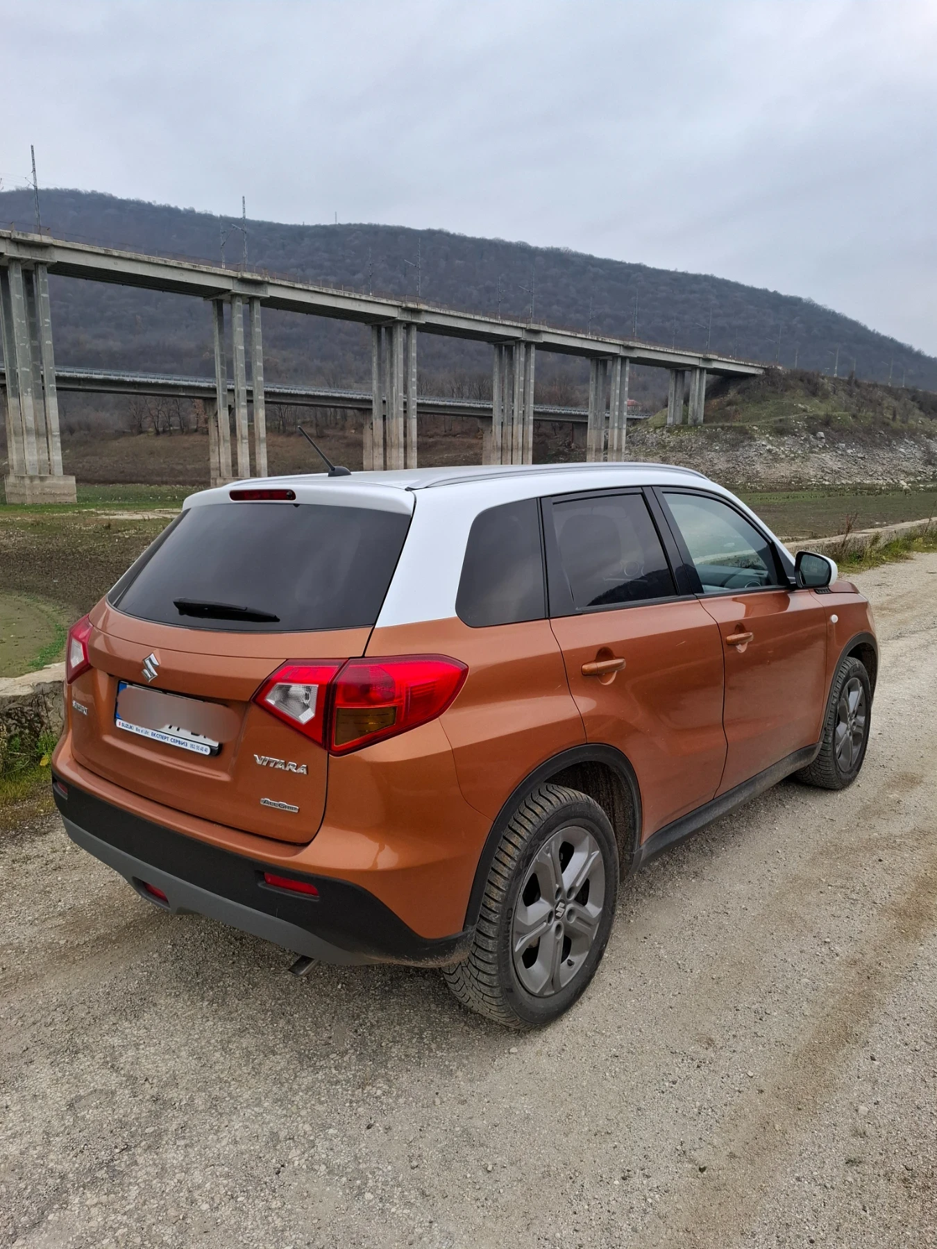 Suzuki Vitara 1.6 Allgrip 4x4 - изображение 10