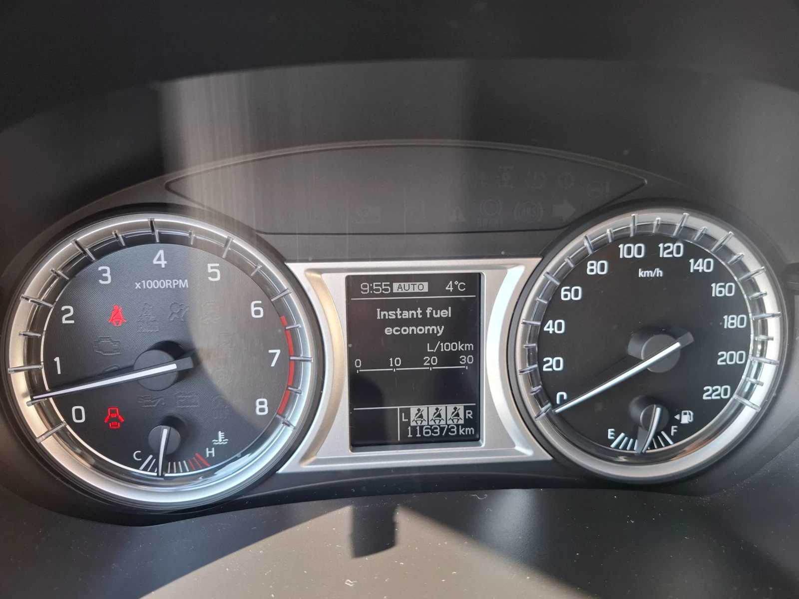 Suzuki Vitara 1.6 Allgrip 4x4 - изображение 9