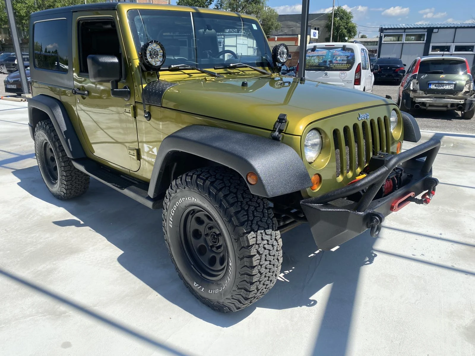 Jeep Wrangler  - изображение 3