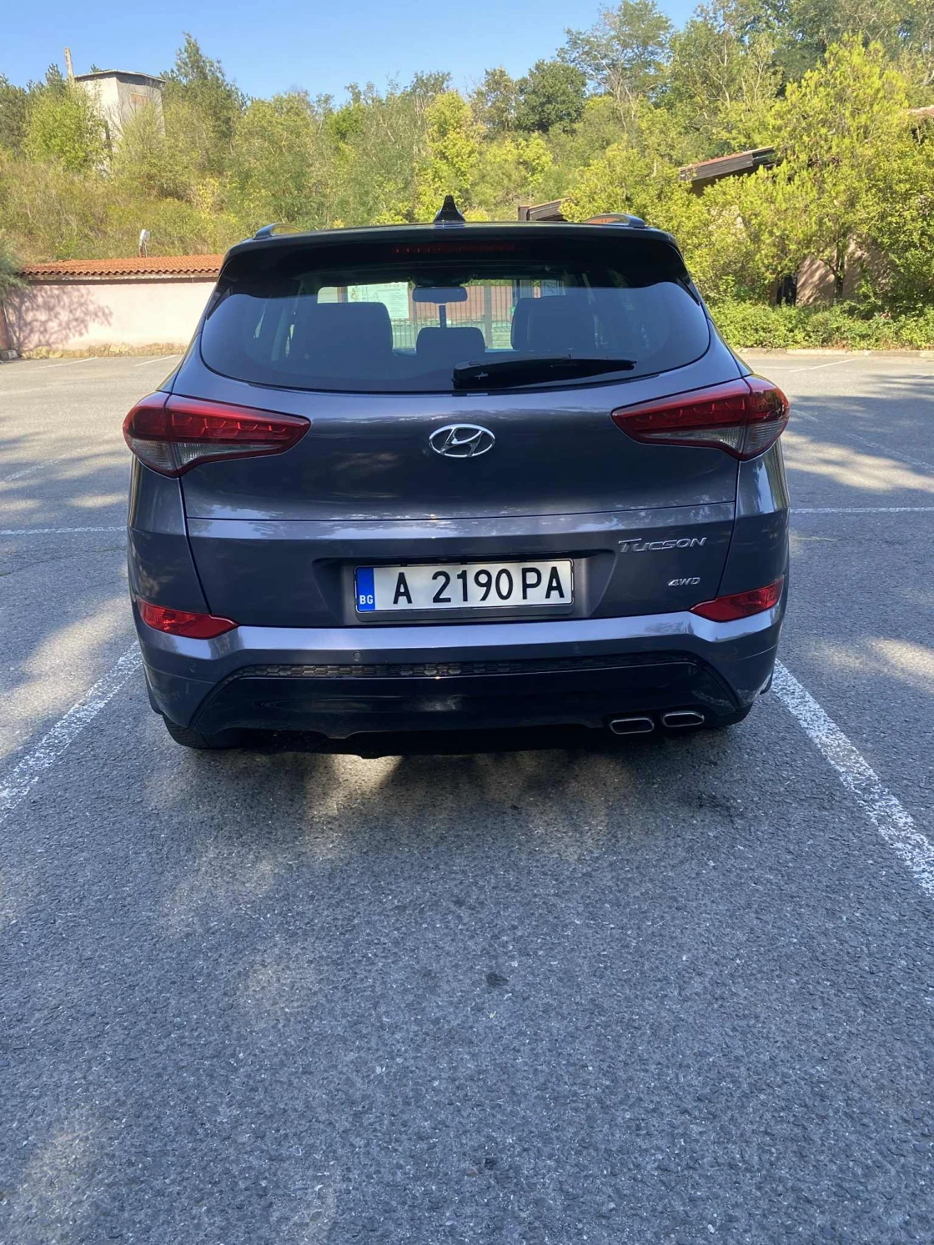 Hyundai Tucson 2.0 CRDI 185к.с. 4WD Premium  Всички екстри - изображение 3