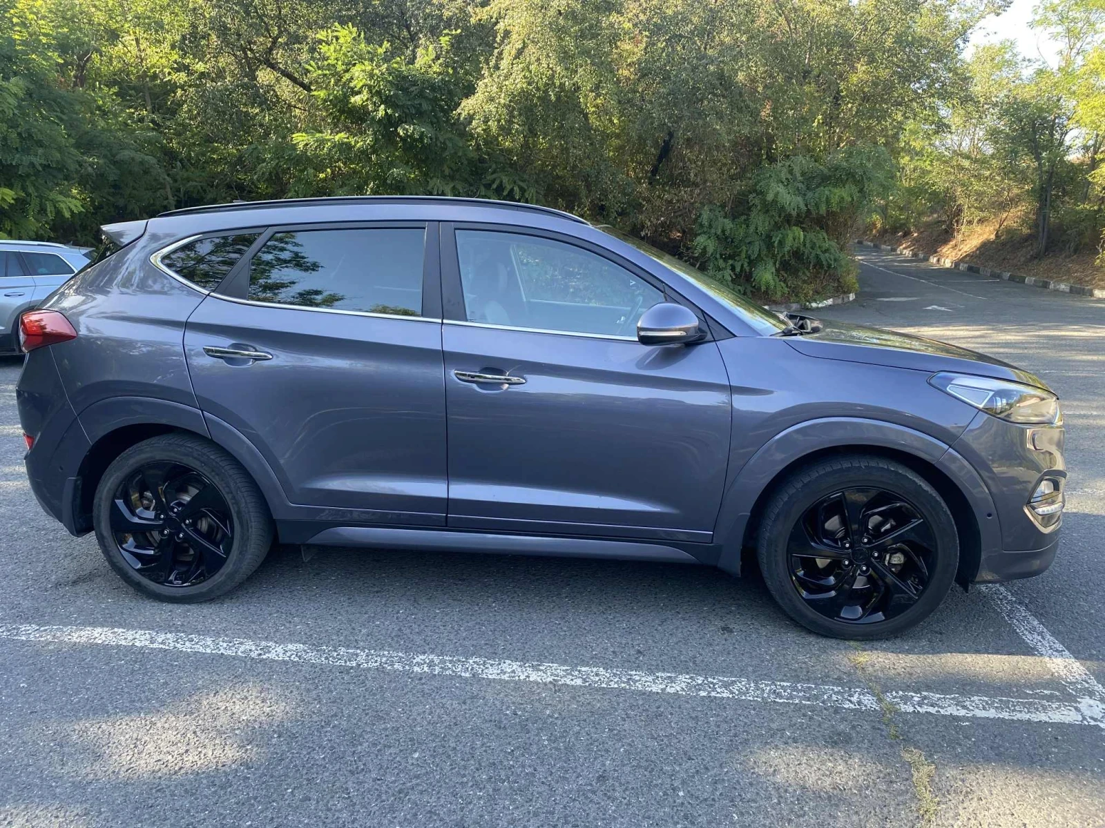 Hyundai Tucson 2.0 CRDI 185к.с. 4WD Premium  Всички екстри - изображение 2