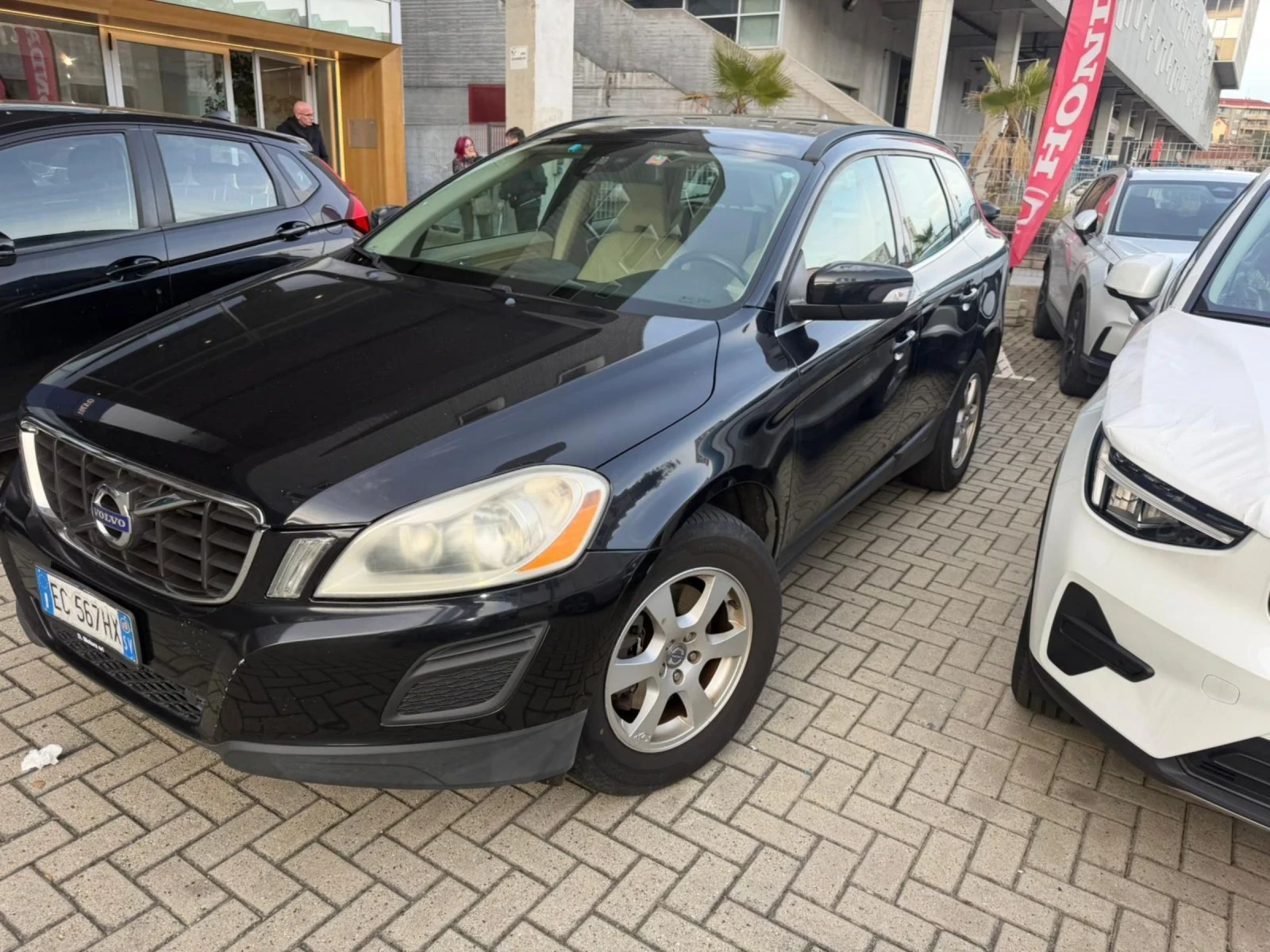 Volvo XC60 2.4D 163�.� 4�4  | Mobile.bg � ����������� 1