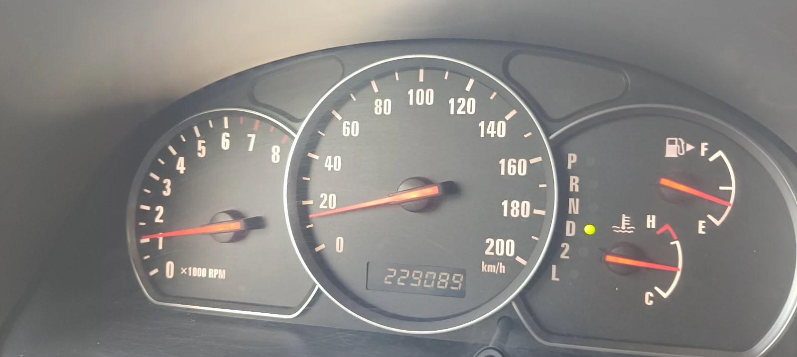 Suzuki Grand vitara, снимка 13 - Автомобили и джипове - 53989694