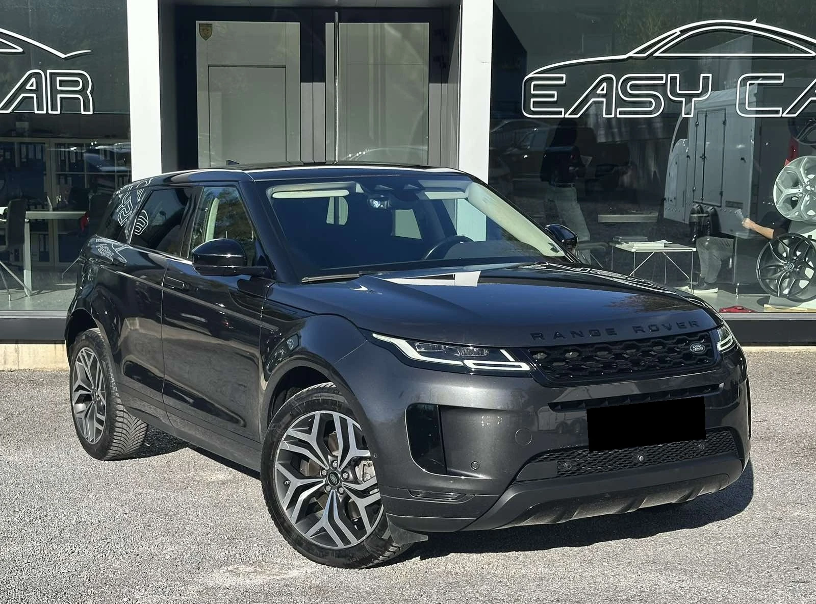 Land Rover Range Rover Evoque R-Dynamic /CAMERA 360/ NAVI/ , снимка 2 - Автомобили и джипове - 54326014