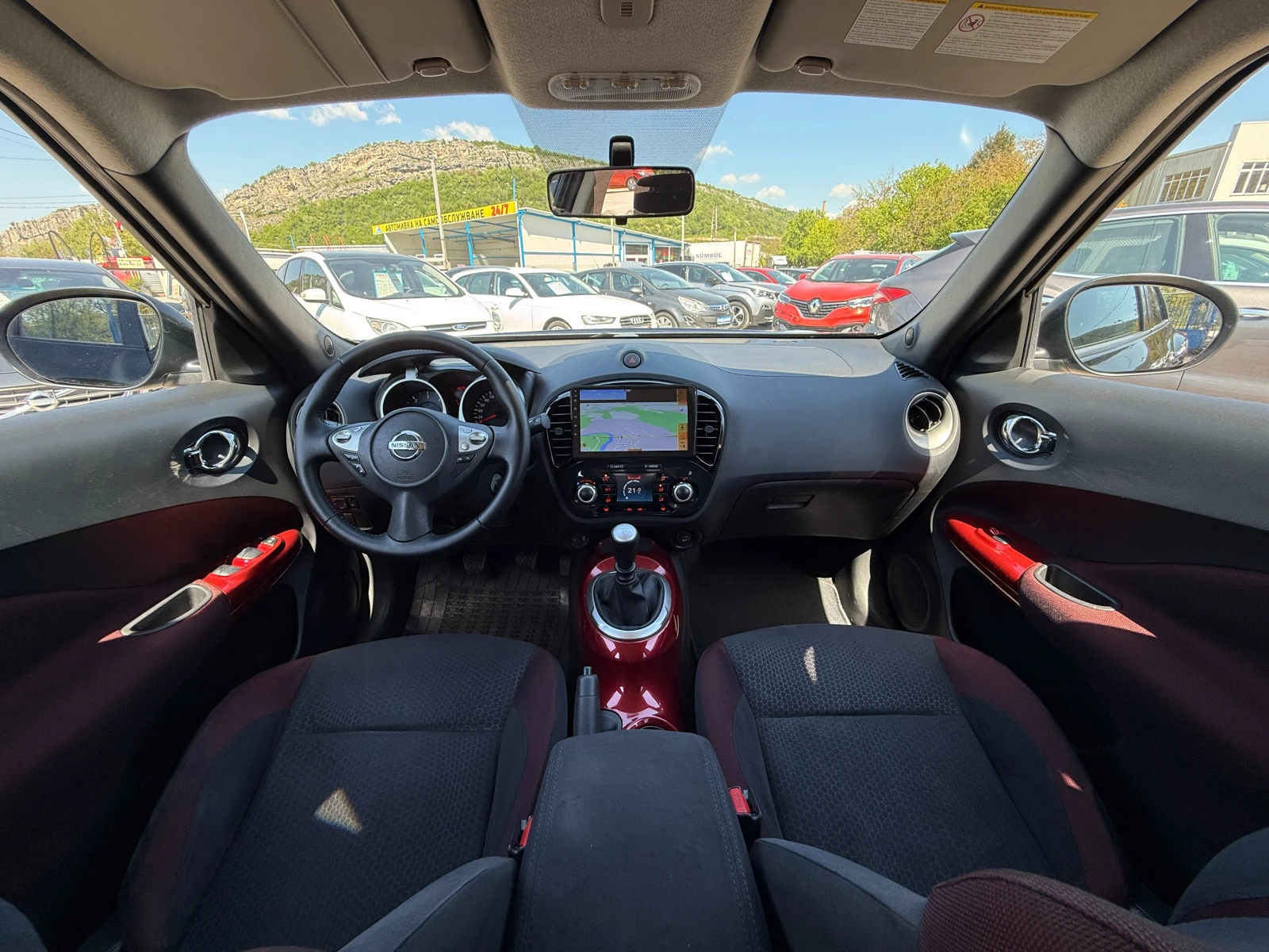 Nissan Juke 1.5 DCI НАВИГАЦИЯ КЛИМАТРОНИК КАР ПЛЕЙ, снимка 16 - Автомобили и джипове - 54463701