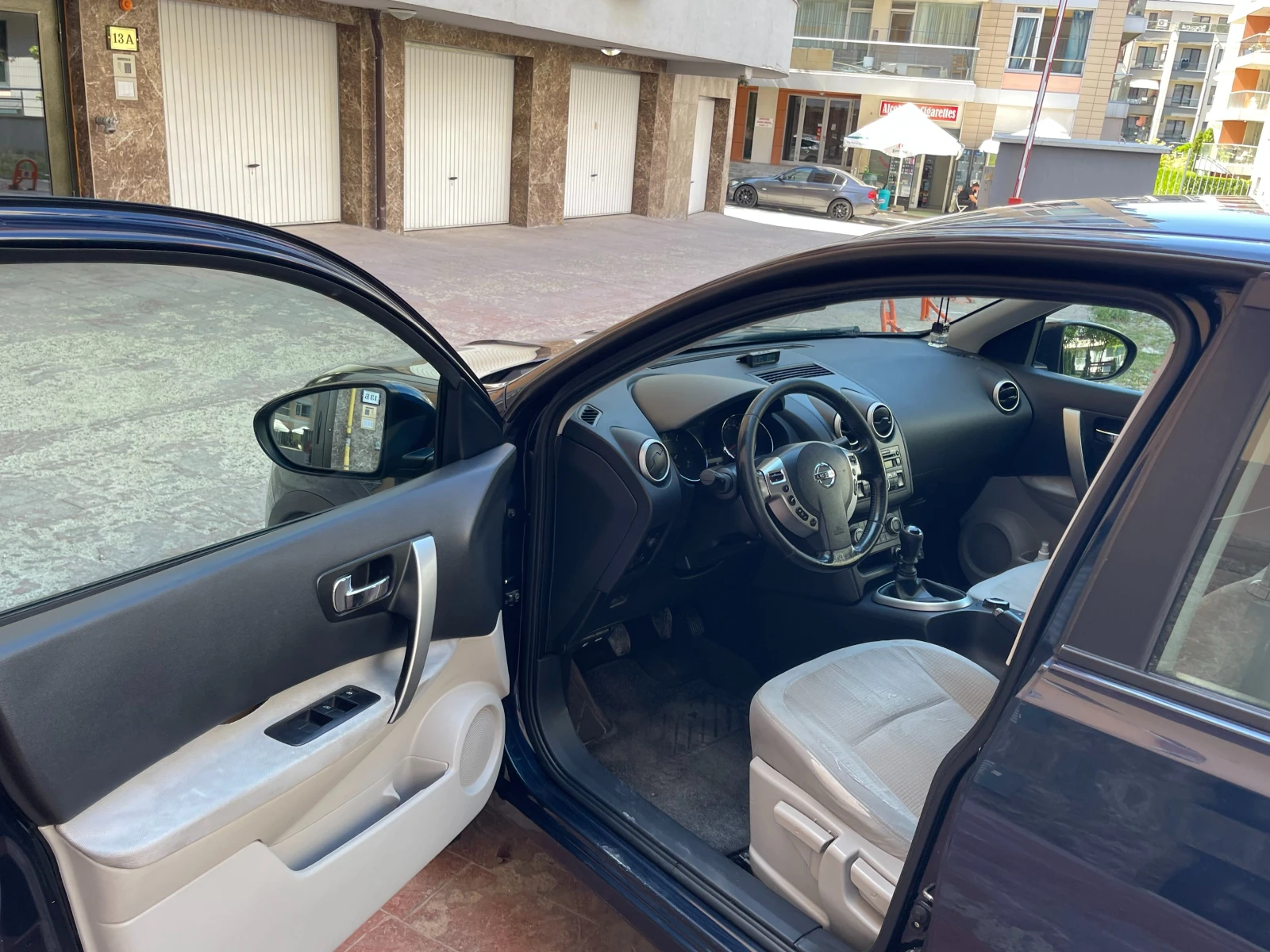 Nissan Qashqai, снимка 9 - Автомобили и джипове - 55626883