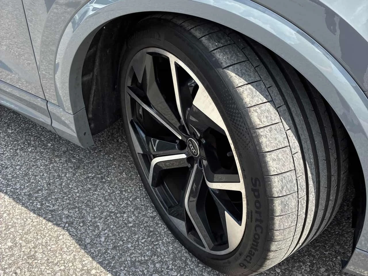 Audi RSQ8 * 4.0 TFSI quattro * CARFAX * ЦЕНА ДО БГ, снимка 12 - Автомобили и джипове - 55671952