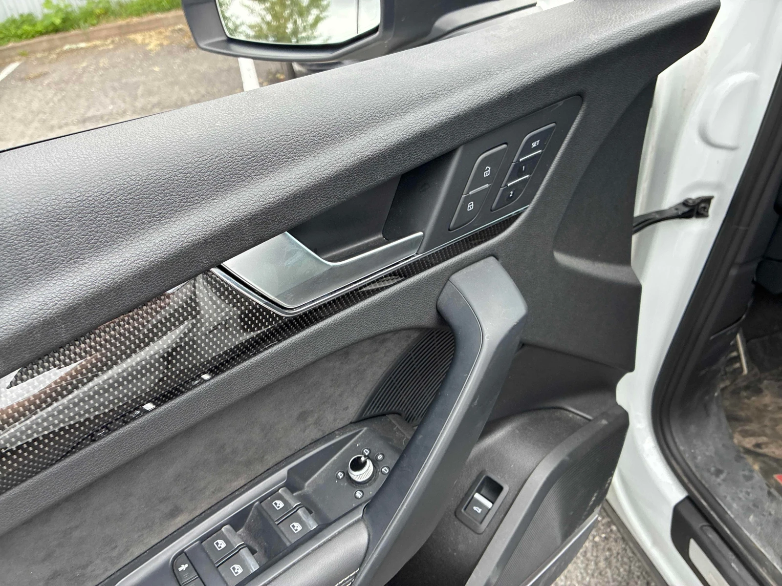 Audi SQ5 * TECHNIK * 360 CAM * CARFAX * , снимка 13 - Автомобили и джипове - 56012856