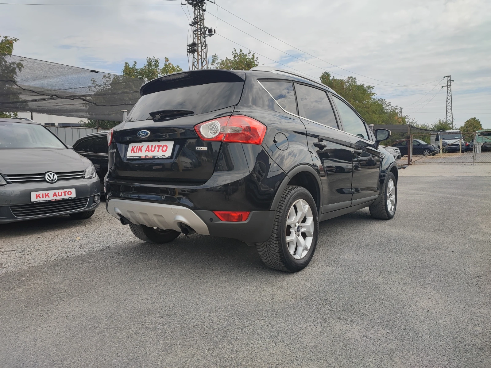 Ford Kuga 2.0TDCI-140ks-6sk-ПАРКТРОНИК, снимка 8 - Автомобили и джипове - 56039615