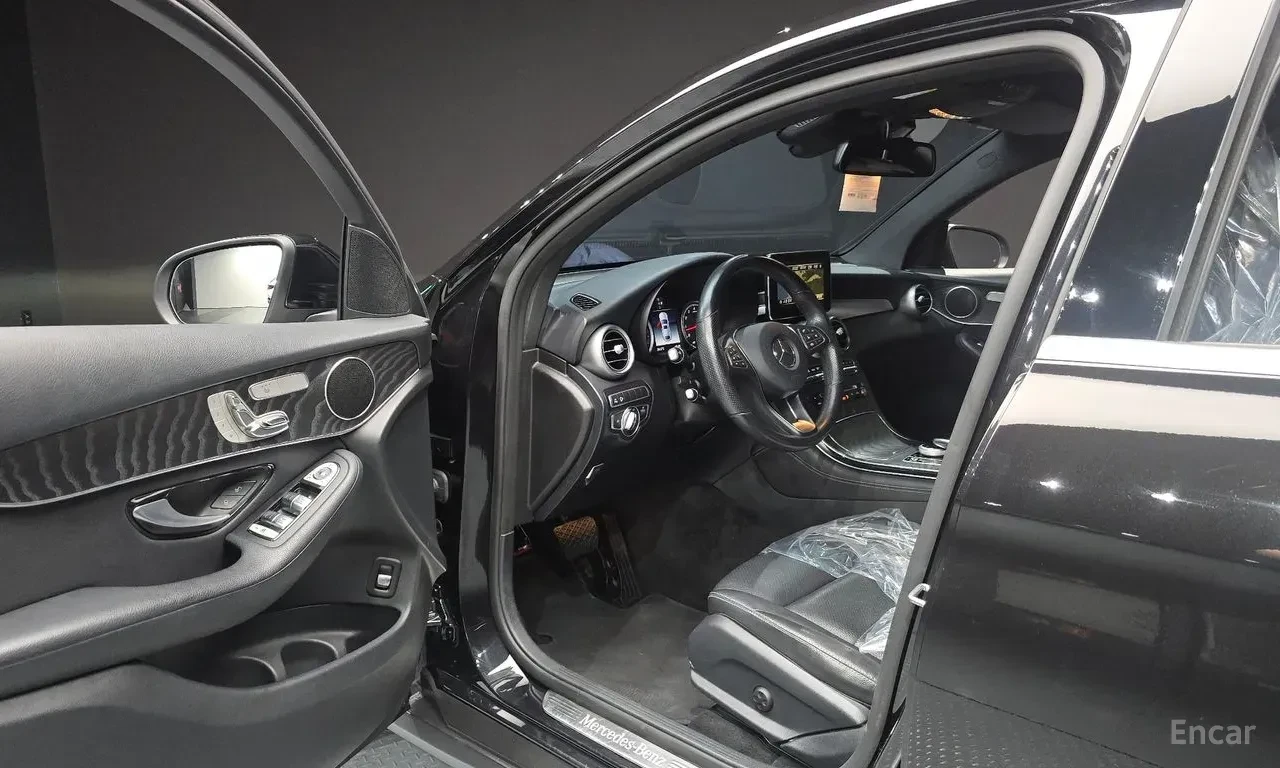 Mercedes-Benz GLC 300 COUPE* 4MATIC* �������* ������* ������*  | Mobile.bg � ����������� 6