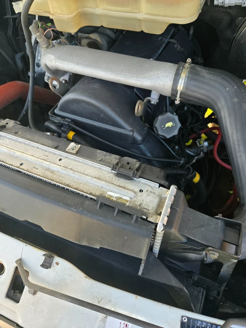 Iveco 35c11 2800 4м самосвална каросерия изплащане прес ТБИ , снимка 10 - Бусове и автобуси - 52256164