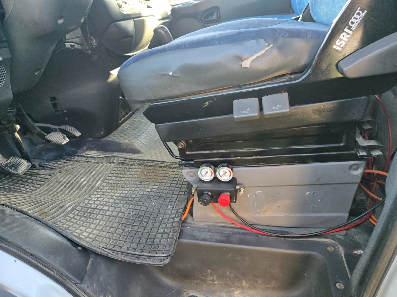 Iveco 35c11 2800 4м самосвална каросерия изплащане прес ТБИ , снимка 8 - Бусове и автобуси - 52256164