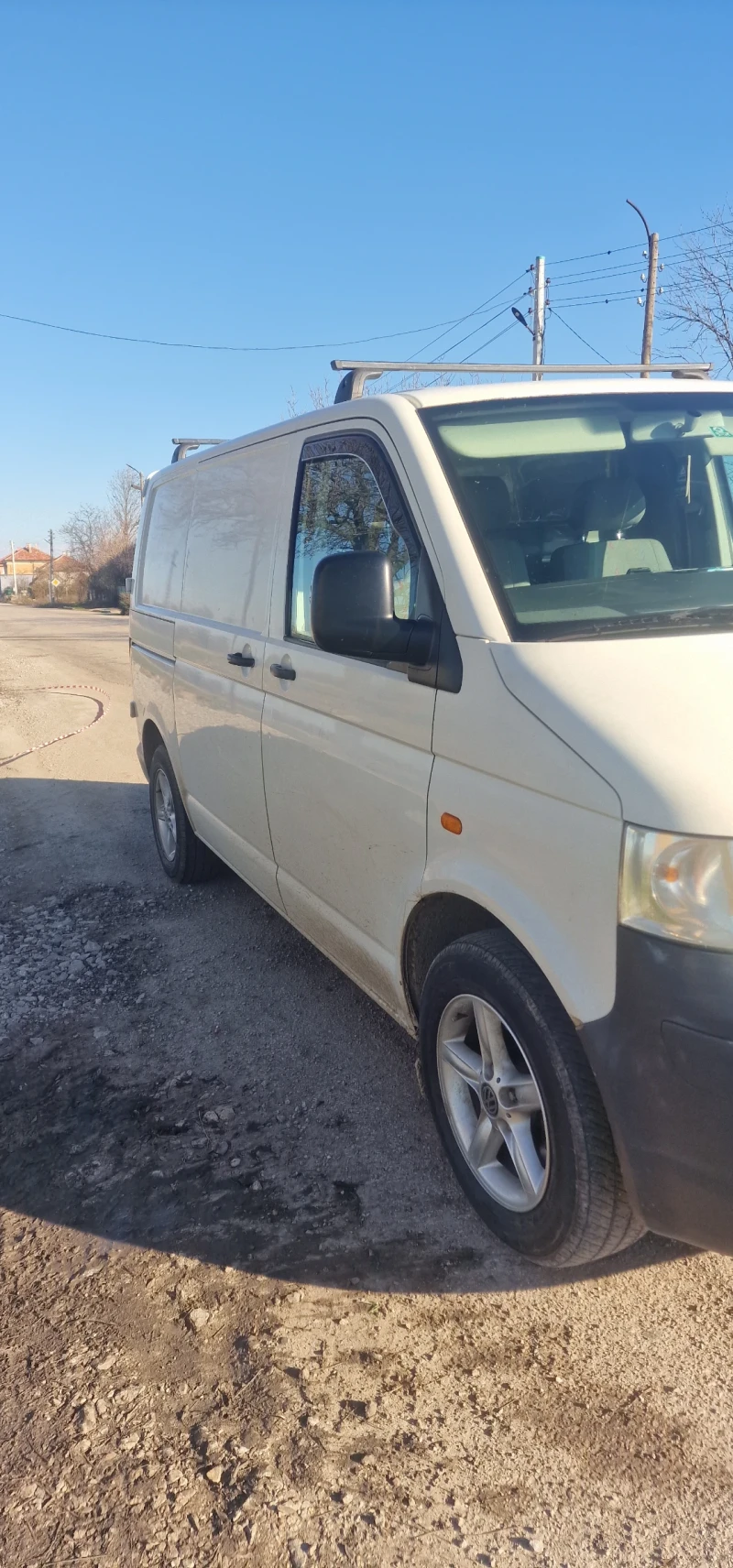 VW Transporter 1.9 6 скорости, снимка 2 - Бусове и автобуси - 53169061