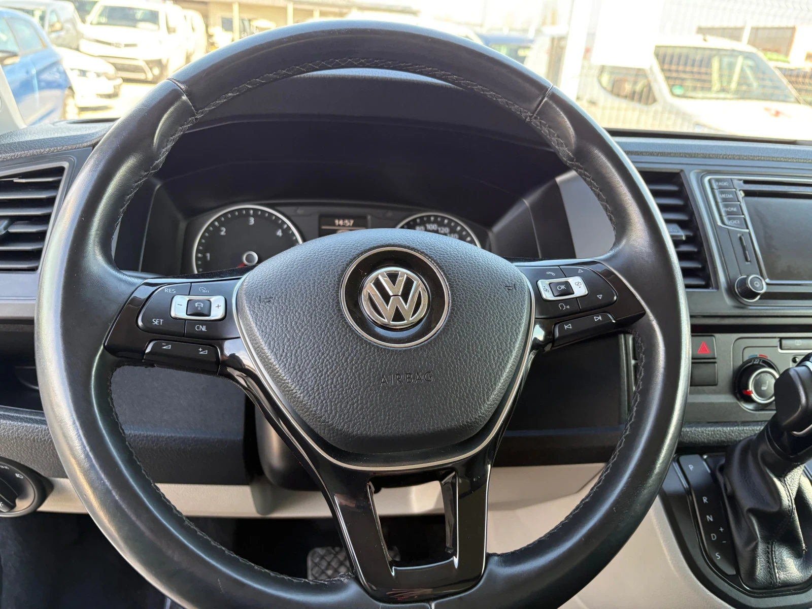 VW T6 2.0tdi-DSG-клима - изображение 10