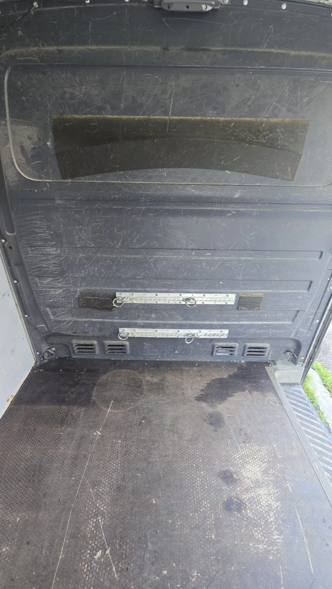 VW Crafter, снимка 14 - Бусове и автобуси - 54982926