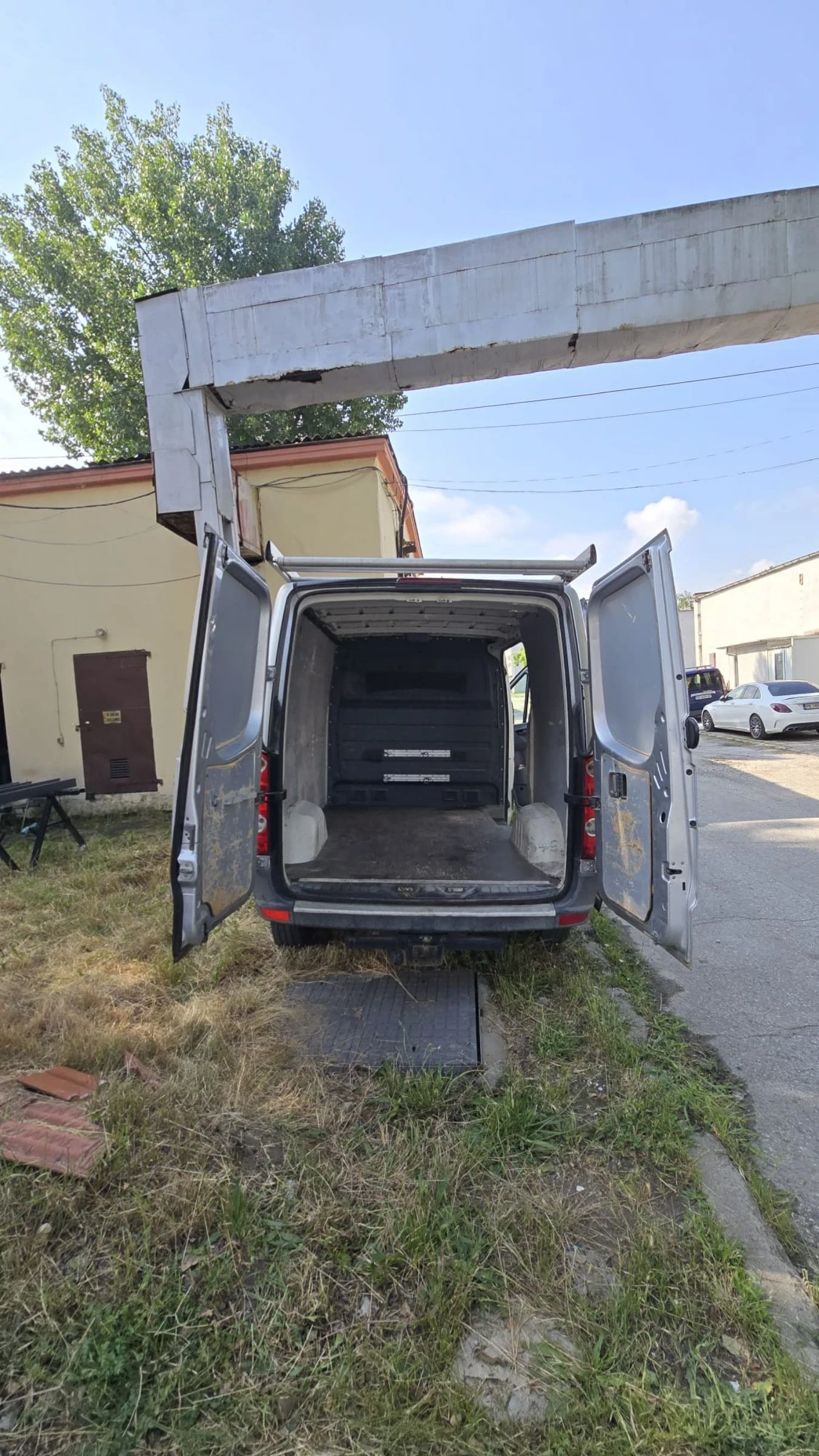 VW Crafter, снимка 8 - Бусове и автобуси - 54982926
