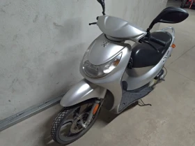 Peugeot Looxor Advantage 50куб. двутактов, снимка 2