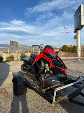     Polaris Snowmobile 850