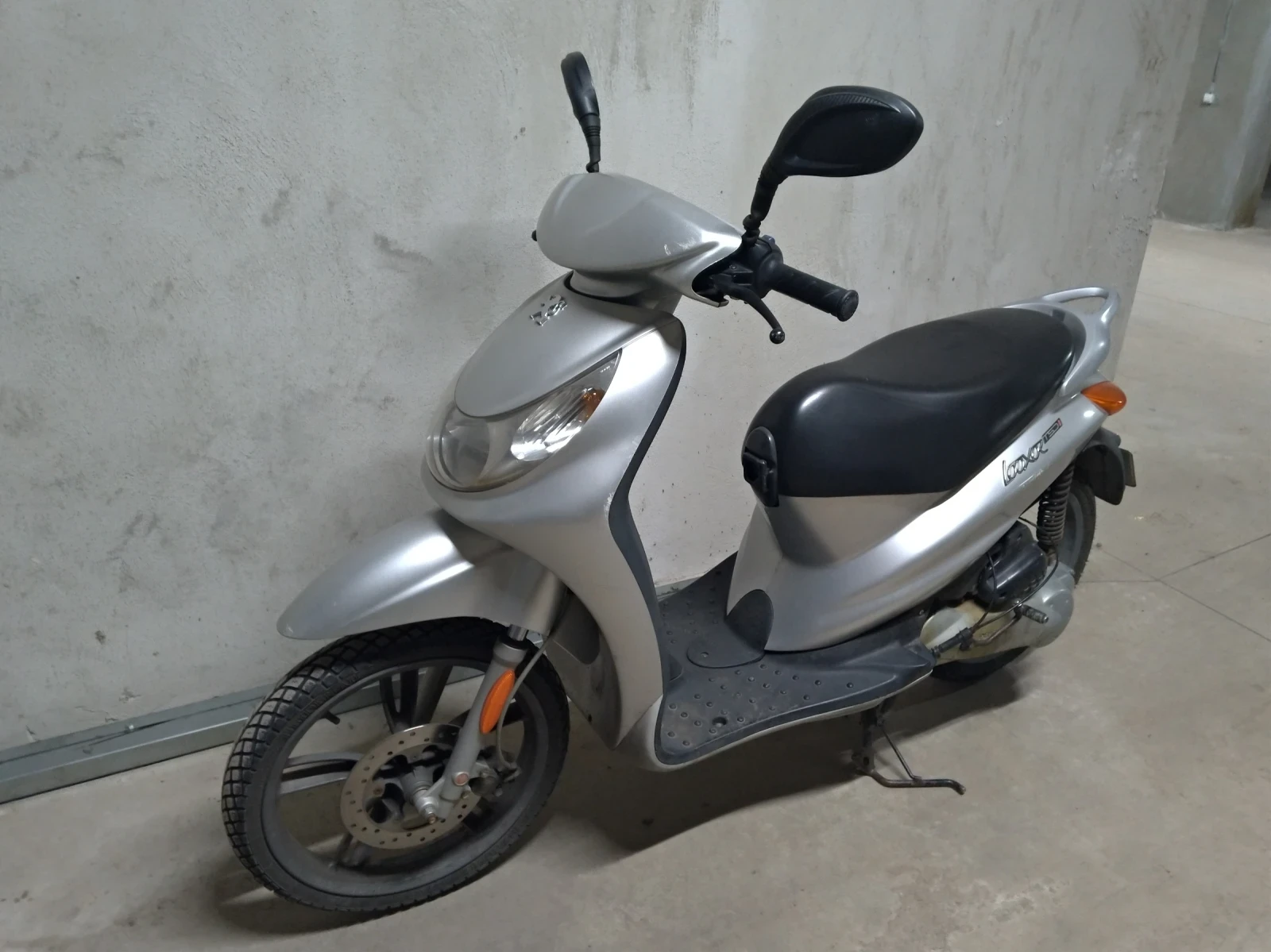 Peugeot Looxor Advantage 50куб. двутактов | Auto.bg — изображение 1