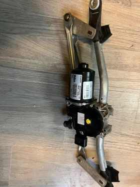 98100--GB000  моторче с механизъм предни чистачки HYUNDAI I 20 (2014-2020) Valeo W000055128, снимка 3