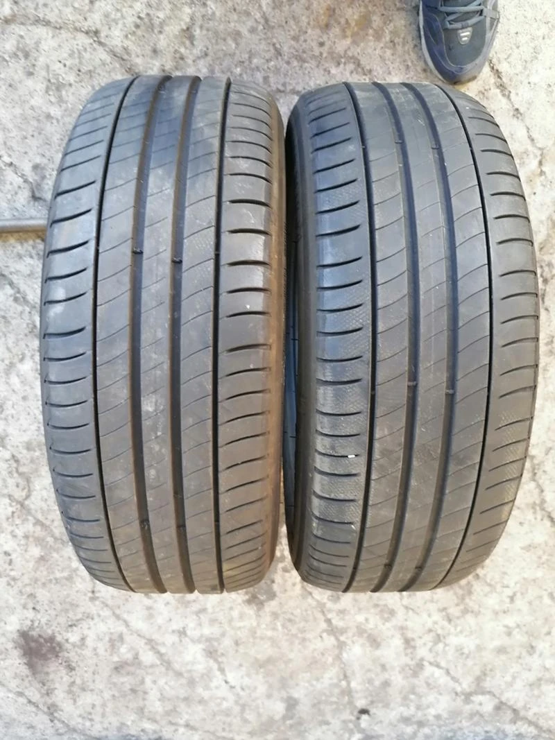 Гуми Летни 205/55R16, снимка 1 - Гуми и джанти - 29596081