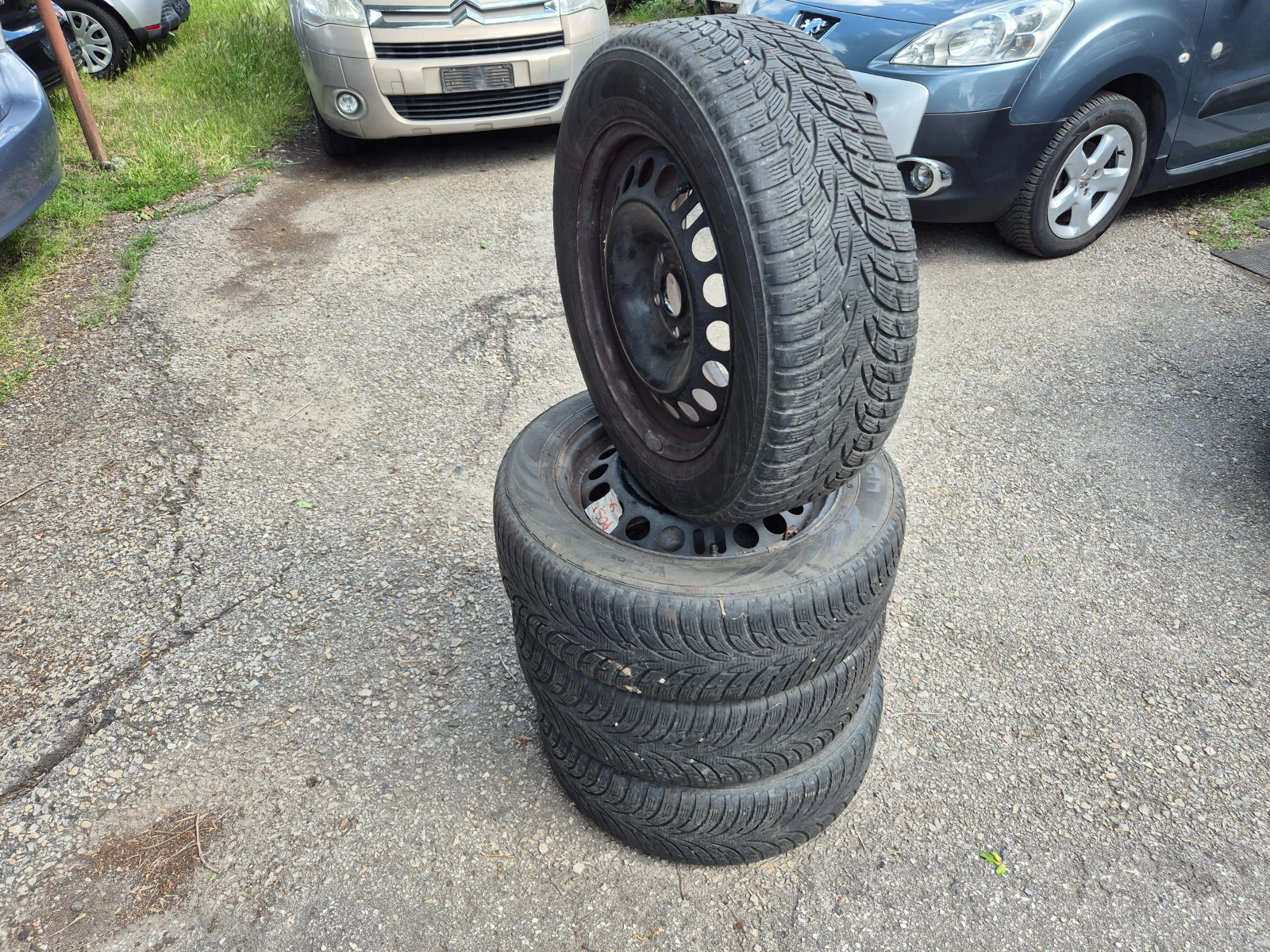    205/60R16  Opel Astra | Mobile.bg   1