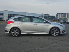 Ford Focus ST, снимка 8
