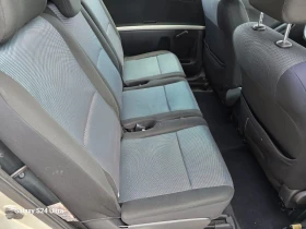 Обява за продажба на Toyota Corolla verso 2.0D4D ~3 999 лв. - изображение 11