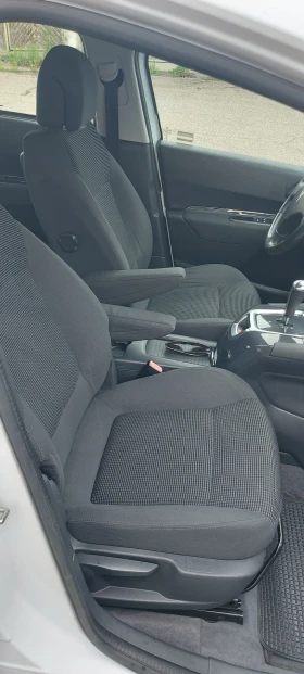 Peugeot 5008 | Mobile.bg    14