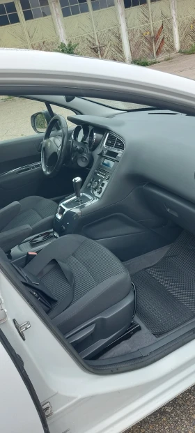 Peugeot 5008 | Mobile.bg    13