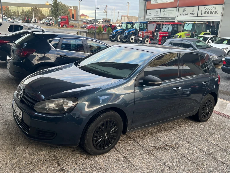 VW Golf, снимка 4 - Автомобили и джипове - 48307342