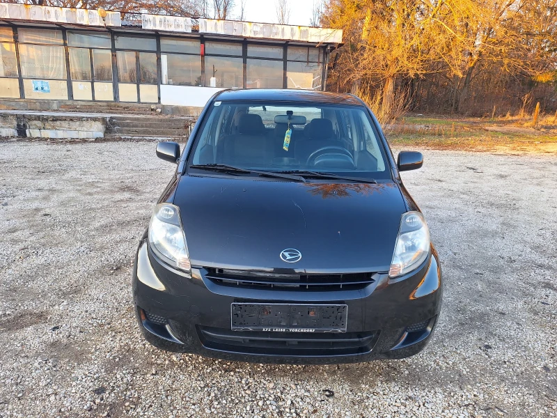 Daihatsu Sirion, снимка 3 - Автомобили и джипове - 48371126