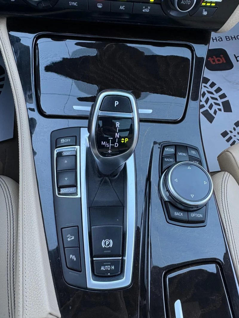 BMW 535 xDrive* M Pack* FaceLift* Soft Close, снимка 15 - Автомобили и джипове - 52216161