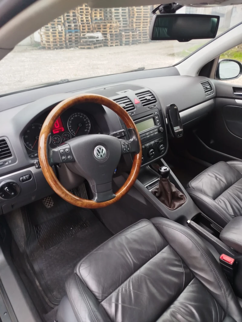 VW Golf * 2.0 150к.с, снимка 9 - Автомобили и джипове - 52448825