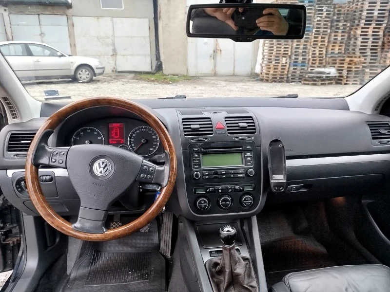 VW Golf * 2.0 150к.с, снимка 11 - Автомобили и джипове - 52448825