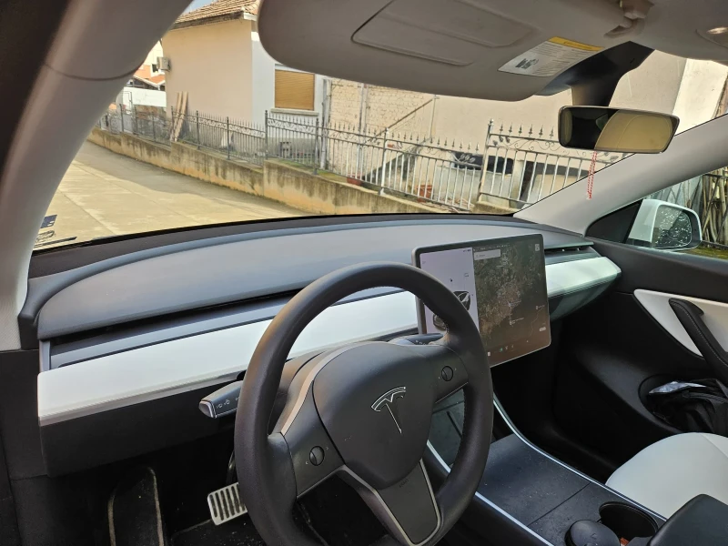 Tesla Model Y, снимка 5 - Автомобили и джипове - 53053851