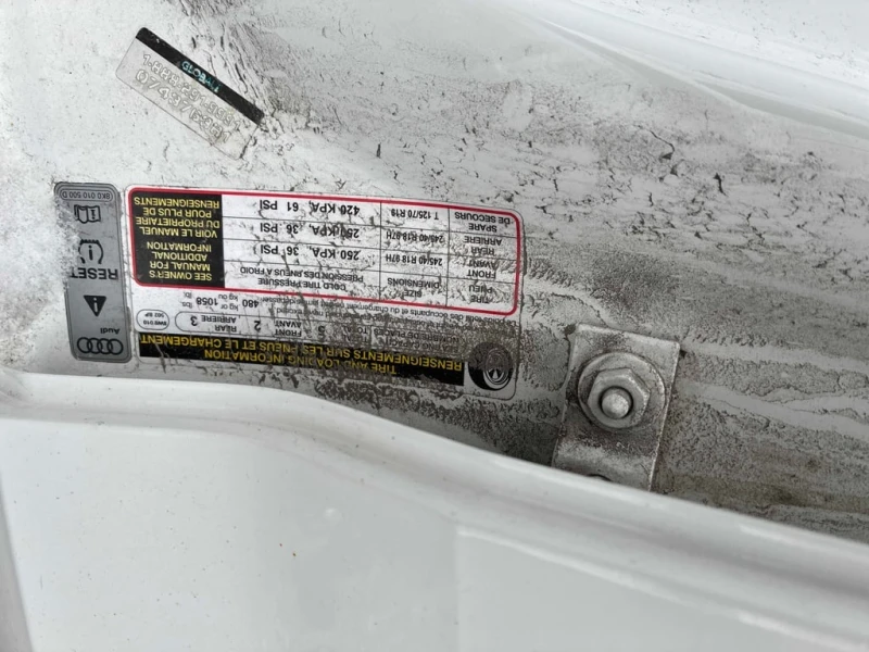 Audi A4 * Technik * CARFAX * БЕЗ ПЪРВОНАЧАЛНА ВНОСКА, снимка 11 - Автомобили и джипове - 53269028