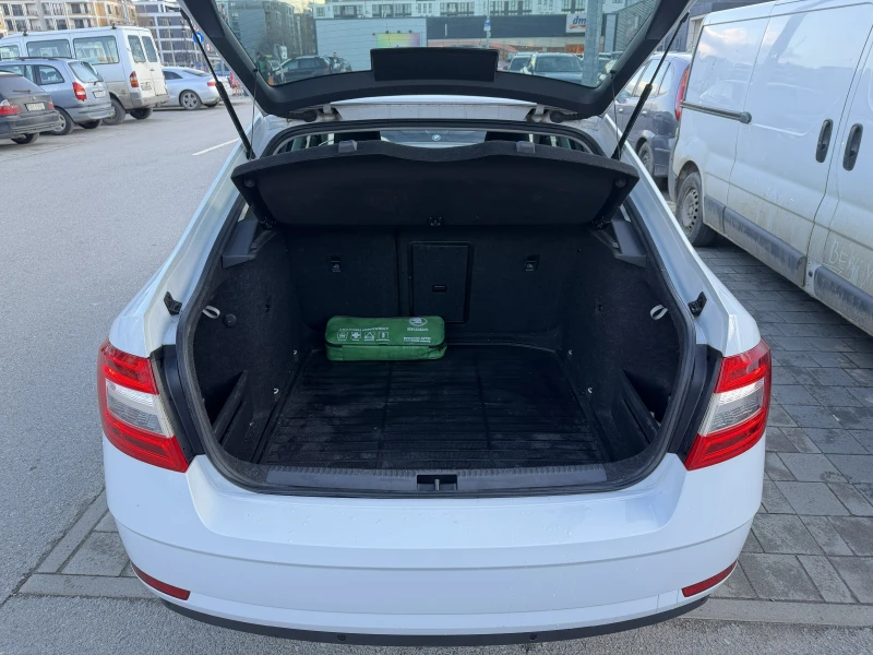 Skoda Octavia Vision N1, снимка 17 - Автомобили и джипове - 53434379