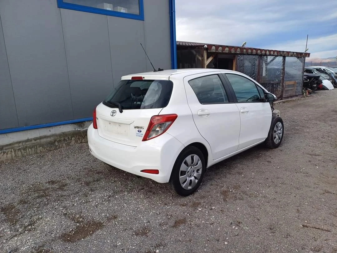 Toyota Yaris 1.0i-на части - изображение 2