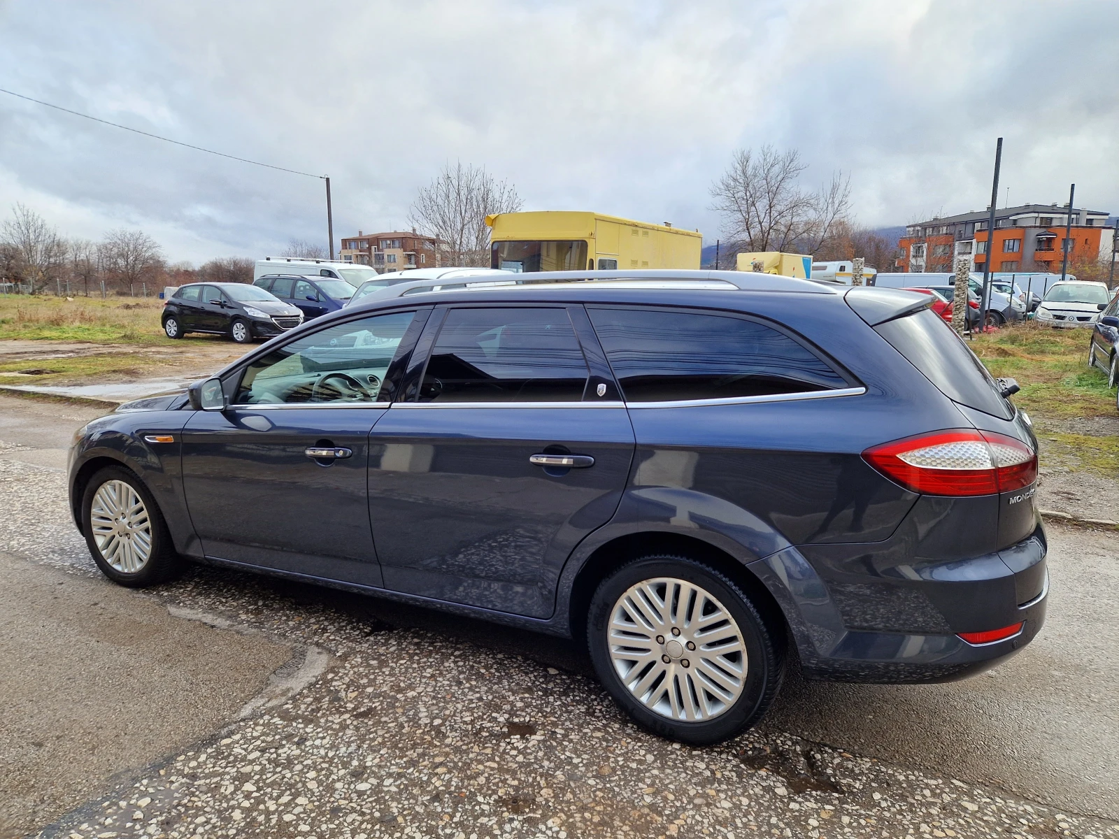 Ford Mondeo 2.0TDCi Titanium FULL - изображение 2