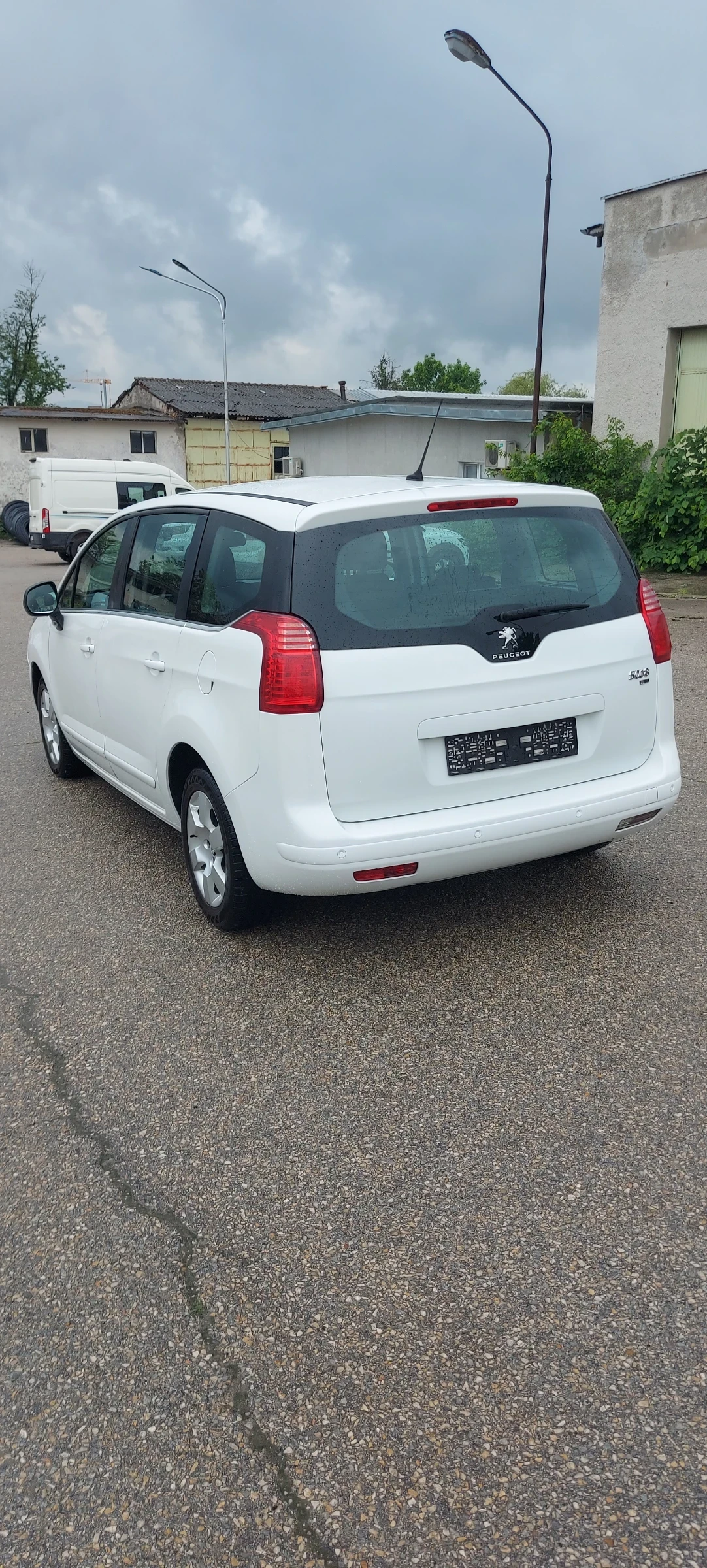 Peugeot 5008  - изображение 7