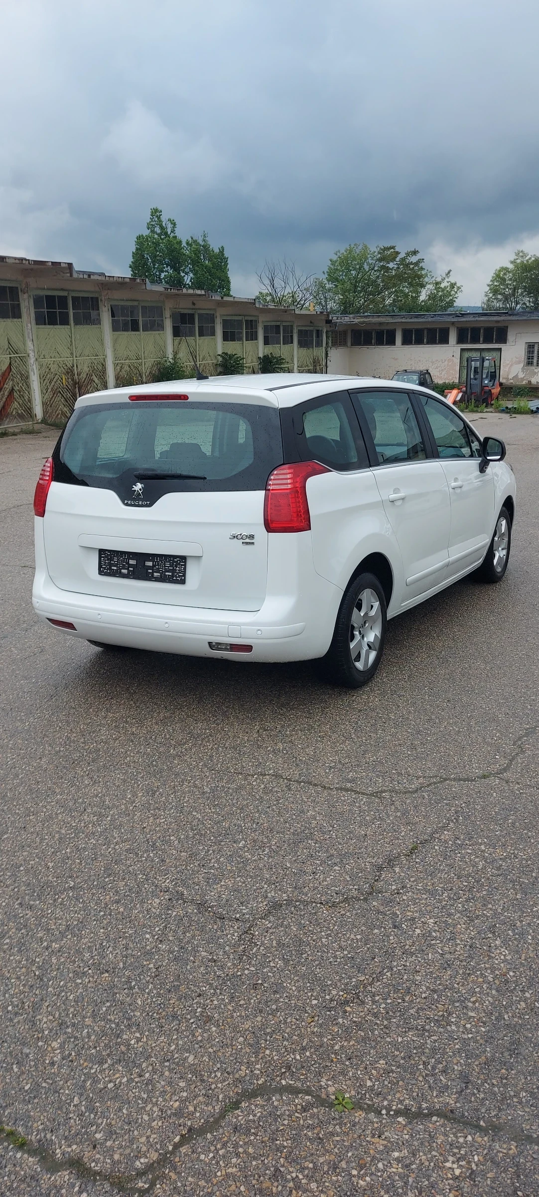 Peugeot 5008  - изображение 5