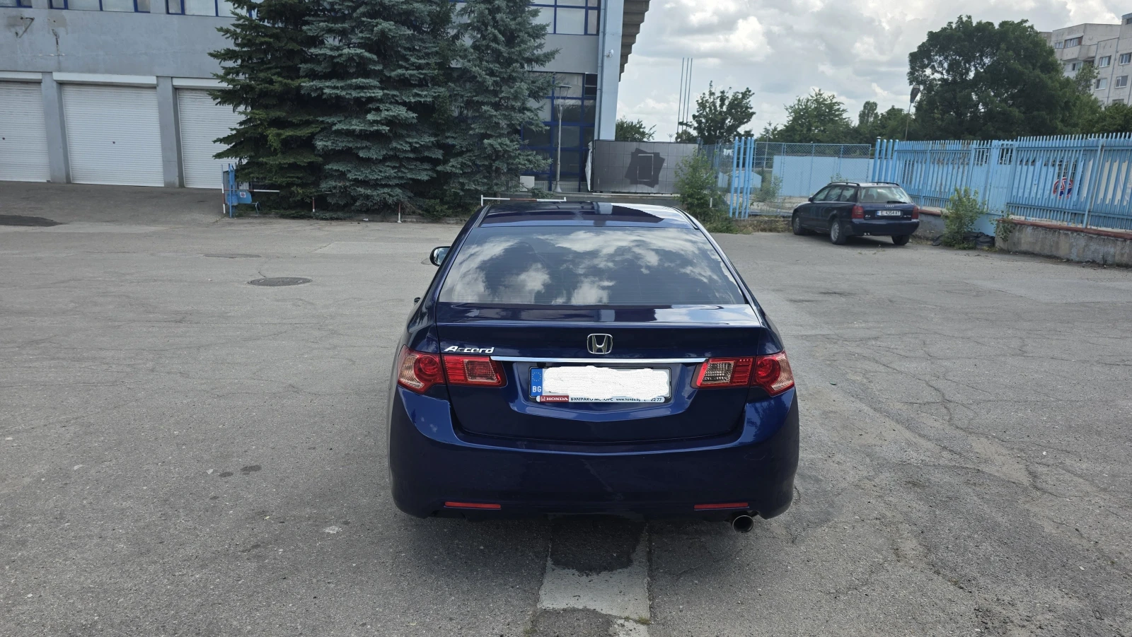 Honda Accord 2.0 i-VTEC 16V (155 Hp) AT - изображение 6