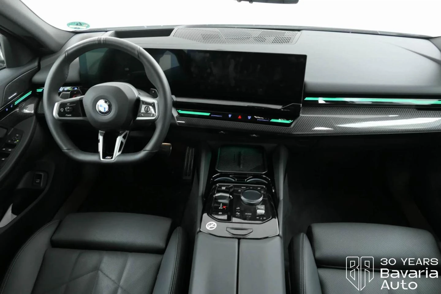 BMW 520 i Touring M Sport Paket Steptronic | Mobile.bg   6
