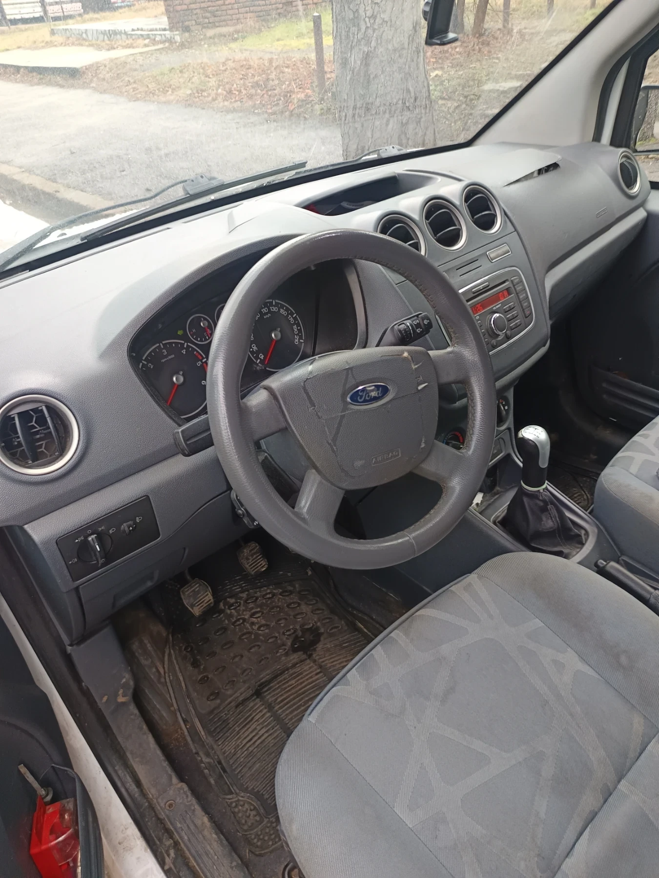 Ford Tourneo Connect | Mobile.bg � ����������� 5